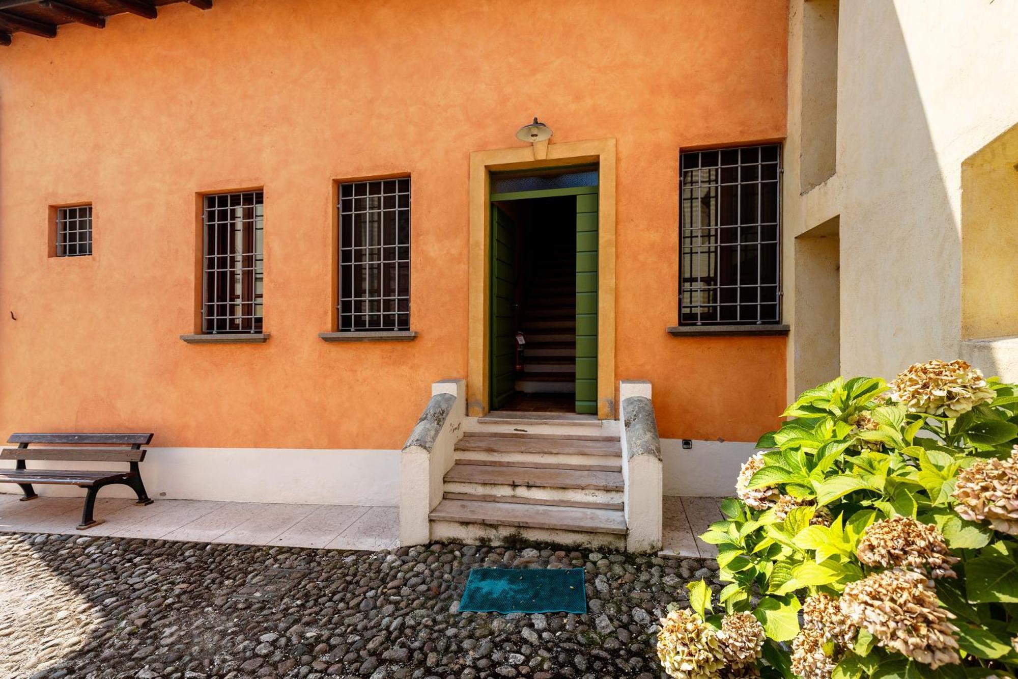 New Agriturismo Corte Olfino Monzambano Eksteriør bilde